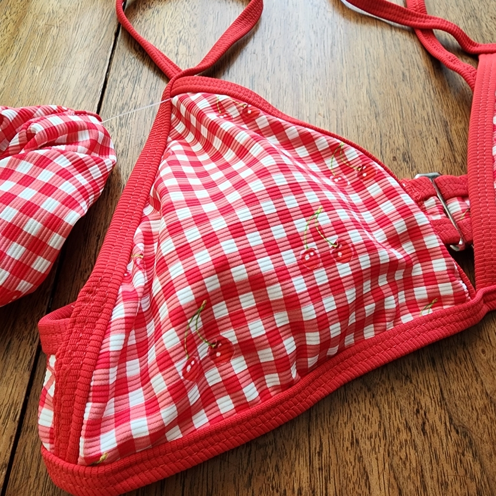 NWT WILO THE LABEL Red Gingham Cherry Bikini Swimsuit Top Bottom and Scrunchie - Picture 3 of 14